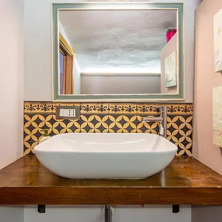 Loft Verga, Cuore E Stile In Centro A