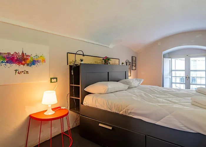 Loft Verga, Cuore E Stile In Centro A Torino