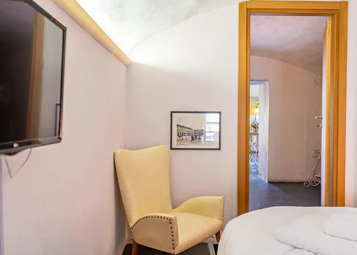 Loft Verga, Cuore E Stile In Centro A *