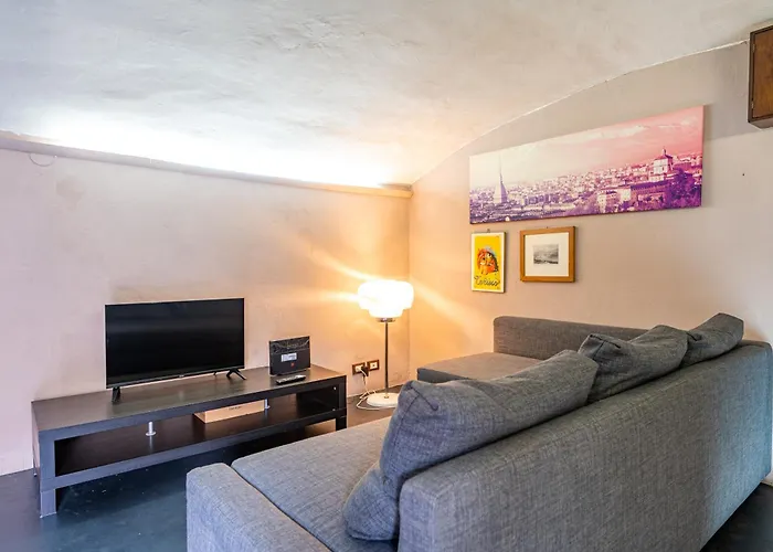 Loft Verga, Cuore E Stile In Centro A Torino