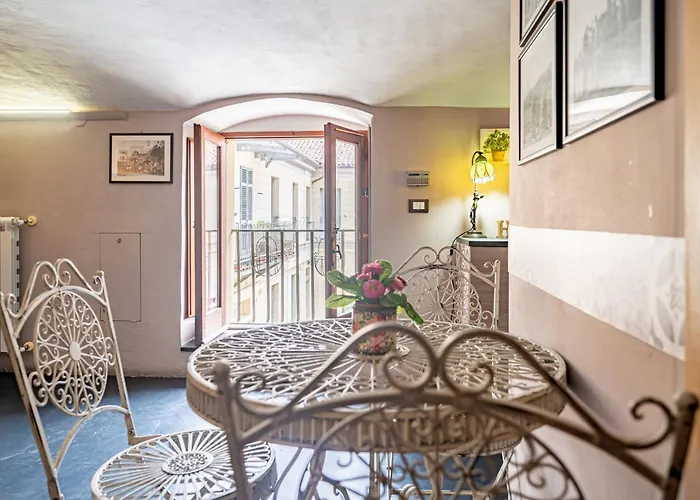 Loft Verga, Cuore E Stile In Centro A * Turijn