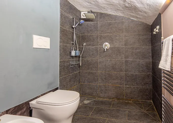Loft Verga, Cuore E Stile In Centro A Appartement Turijn